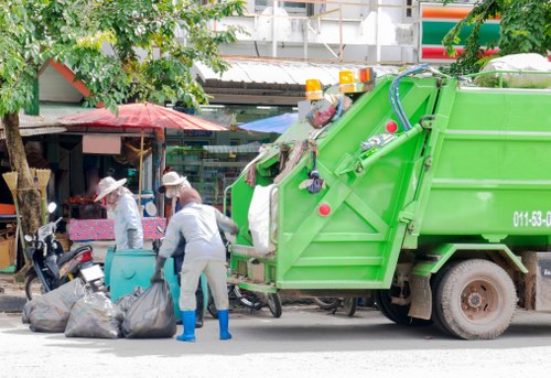 Local rubbish removal for bulky waste and mixed recycling in London